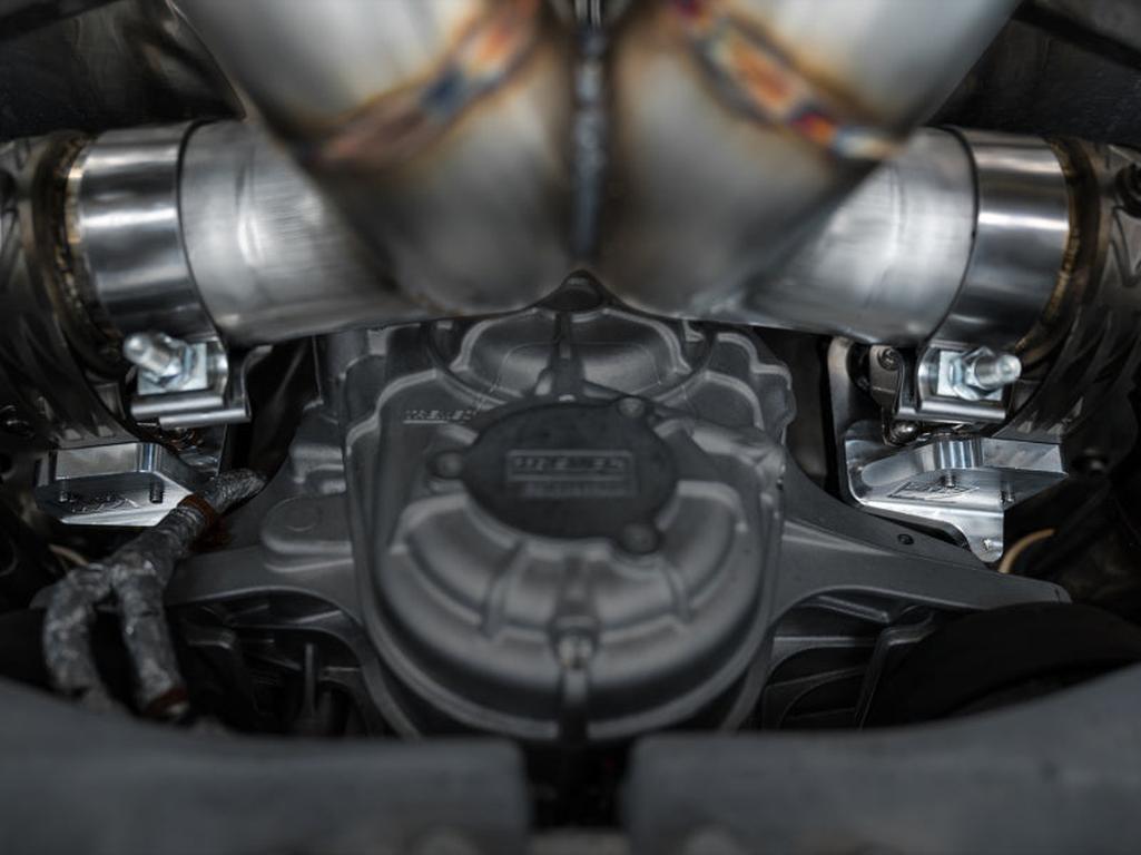 AWE Tuning 2023 C8 Corvette Z06 SwitchPath Cat-Back Exhaust with Diamond Black Tips