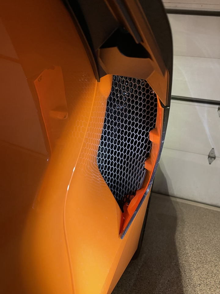 C8 Corvette Stingray 2020-2026 Side Intake Mesh Grills
