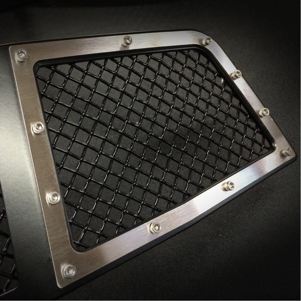 C7 Corvette Stingray Front Grille - GT Corsa : Black w/Brushed Port Accent Trim/Fasteners,Body Parts